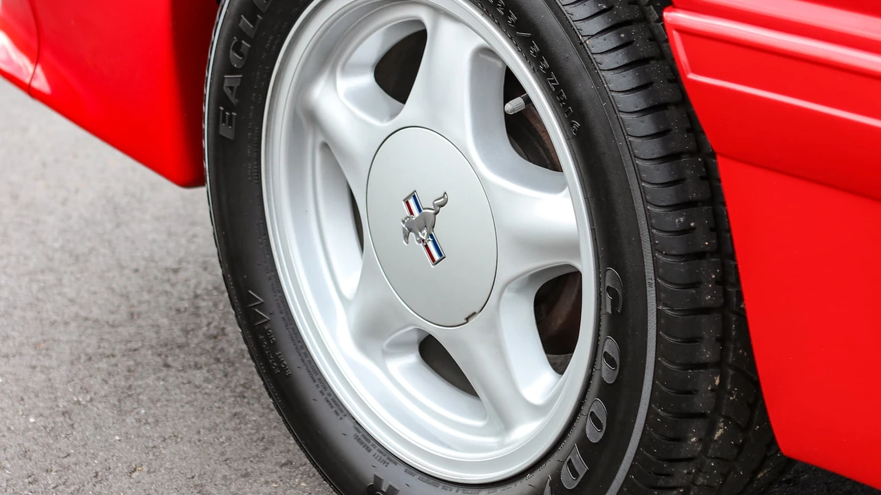 1993 Ford Mustang GT 3rd Gen - Image 19 of 31