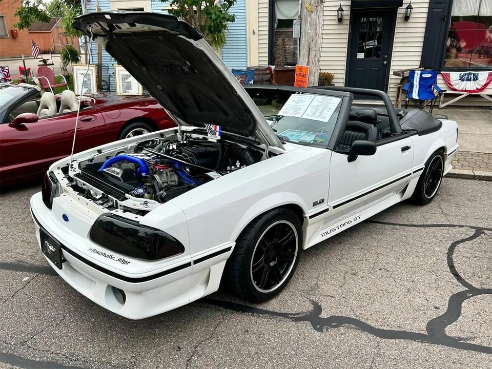1993 Ford Mustang GT 3rd Gen - Image 20 of 31