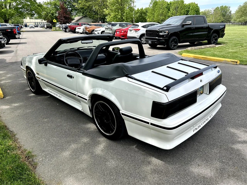 1993 Ford Mustang GT 3rd Gen - Image 28 of 31