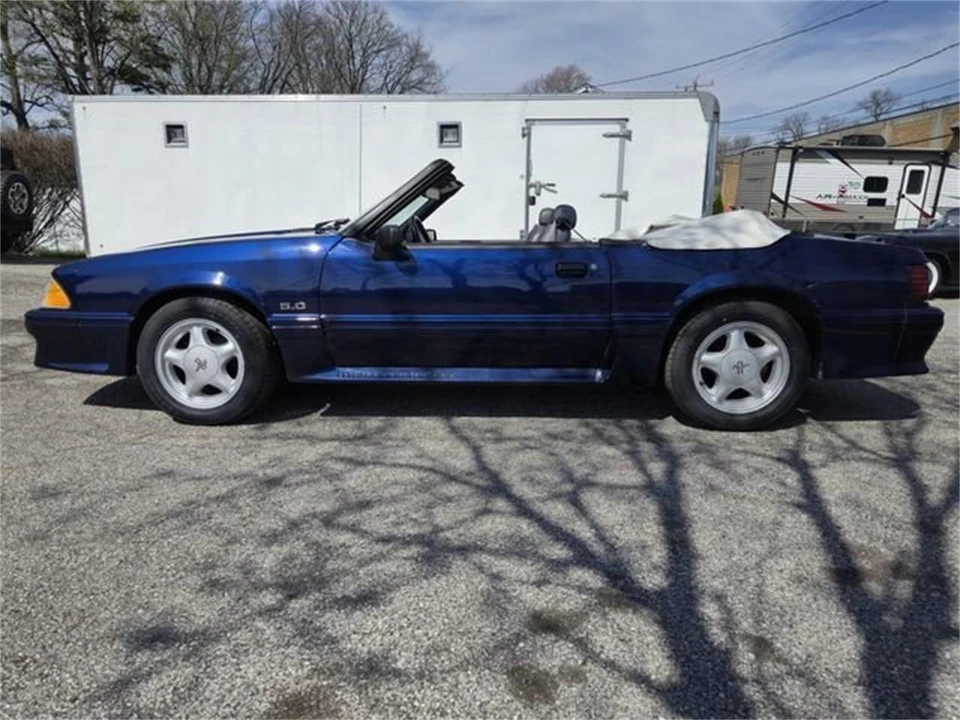 1993 Ford Mustang GT 3rd Gen - Image 2 of 5