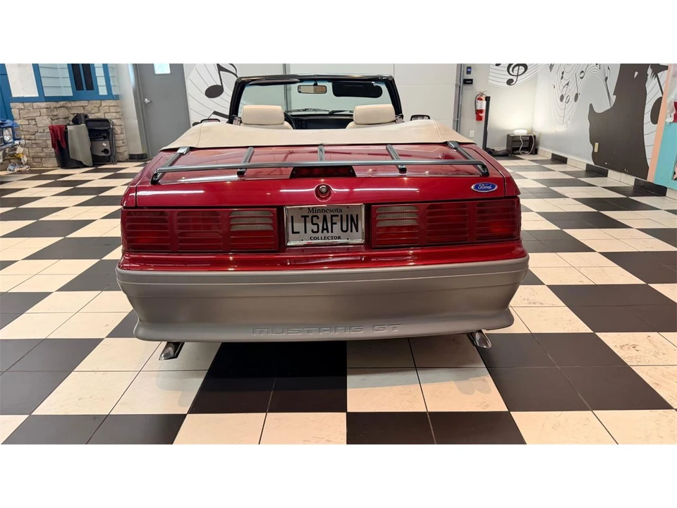 1993 Ford Mustang GT 3rd Gen - Image 17 of 31