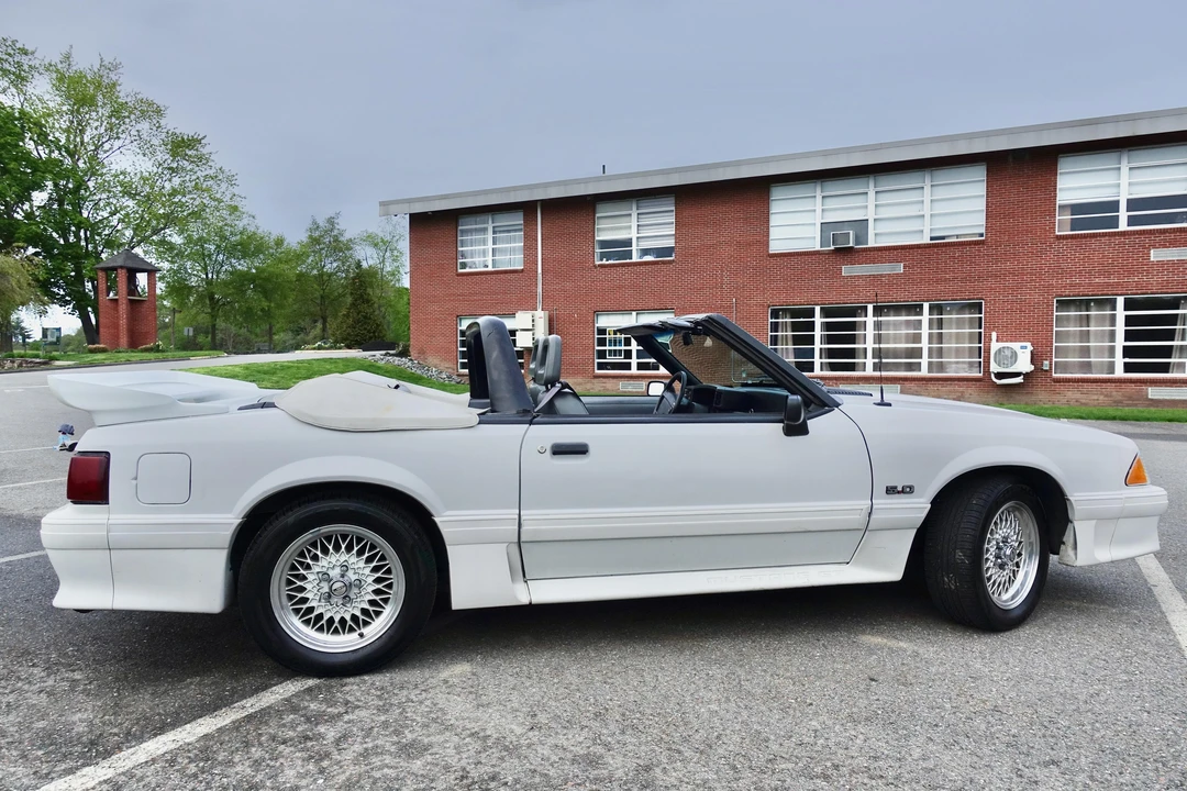 1993 Ford Mustang GT 3rd Gen - Image 19 of 31