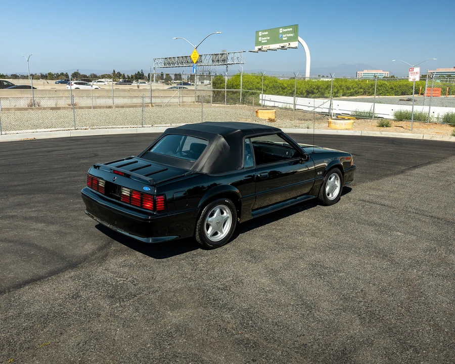 1993 Ford Mustang GT 3rd Gen - Image 16 of 31