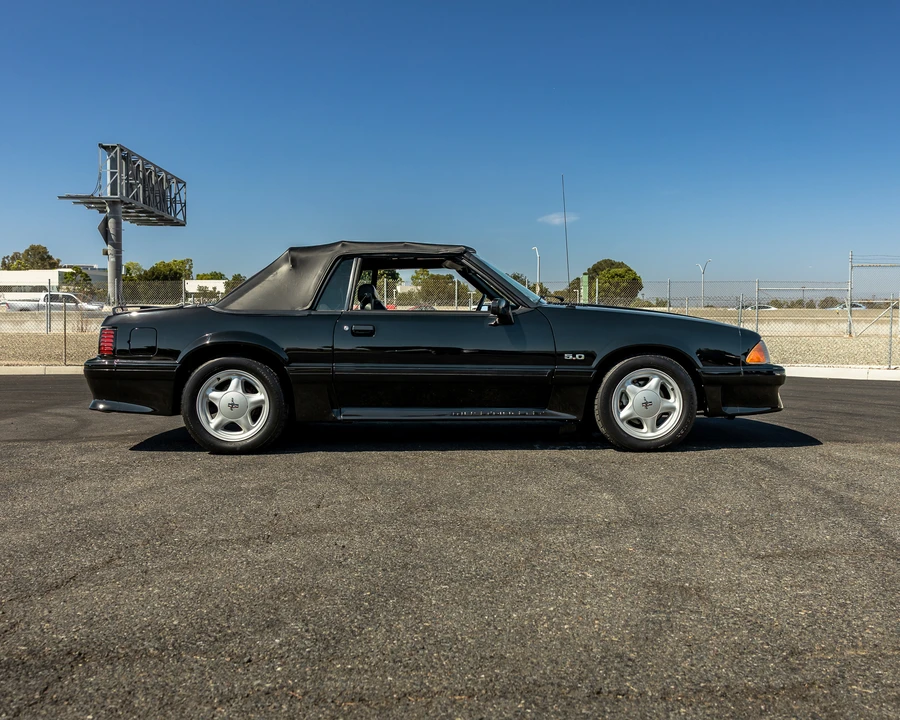 1993 Ford Mustang GT 3rd Gen - Image 19 of 31