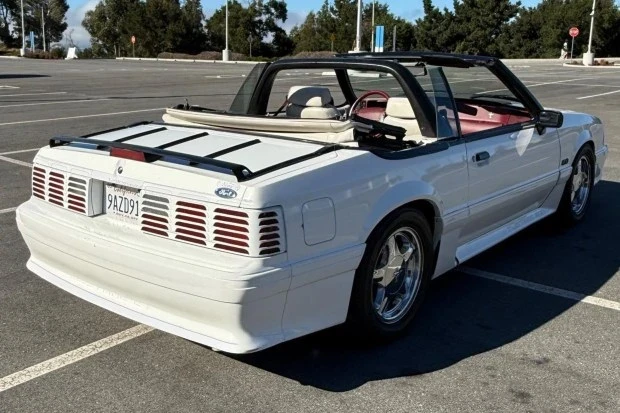 1993 Ford Mustang GT 3rd Gen - Image 2 of 7