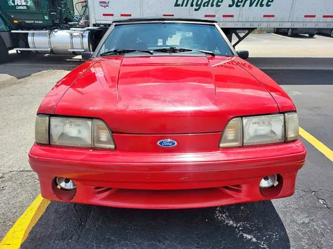 1993 Ford Mustang GT Convertible 2D