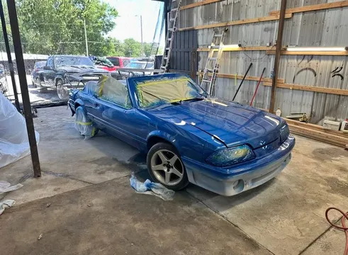 1993 Ford Mustang GT Coupe 2D