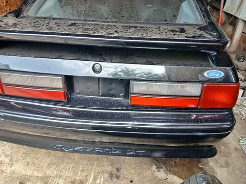 1993 Ford Mustang GT Hatchback 2D