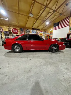 1993 Ford Mustang GT Hatchback 2D