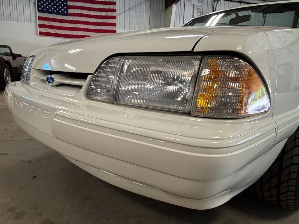 1993 Ford Mustang GT 3rd Gen - Image 19 of 31