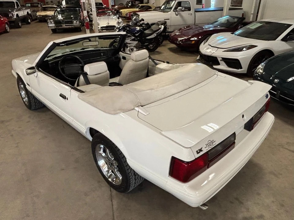 1993 Ford Mustang GT 3rd Gen - Image 21 of 31