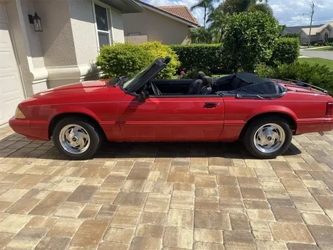 1993 Ford Mustang LX Convertible