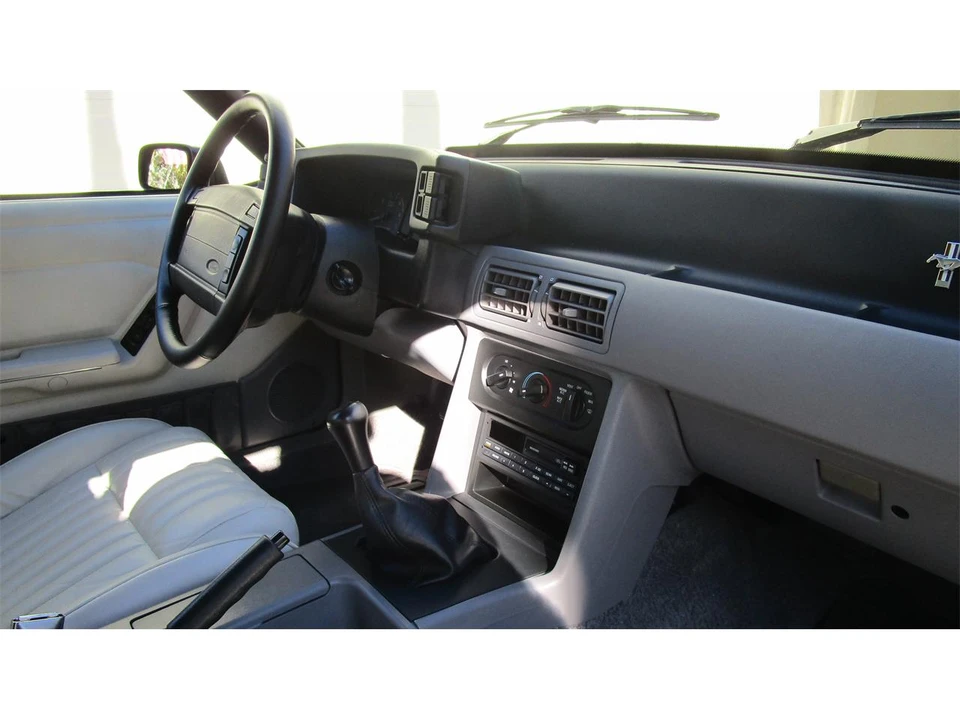 1993 Ford Mustang 3rd Gen - Image 8 of 12