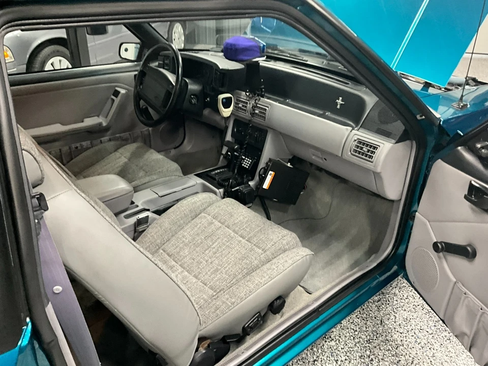 1993 Ford Mustang 3rd Gen - Image 11 of 26