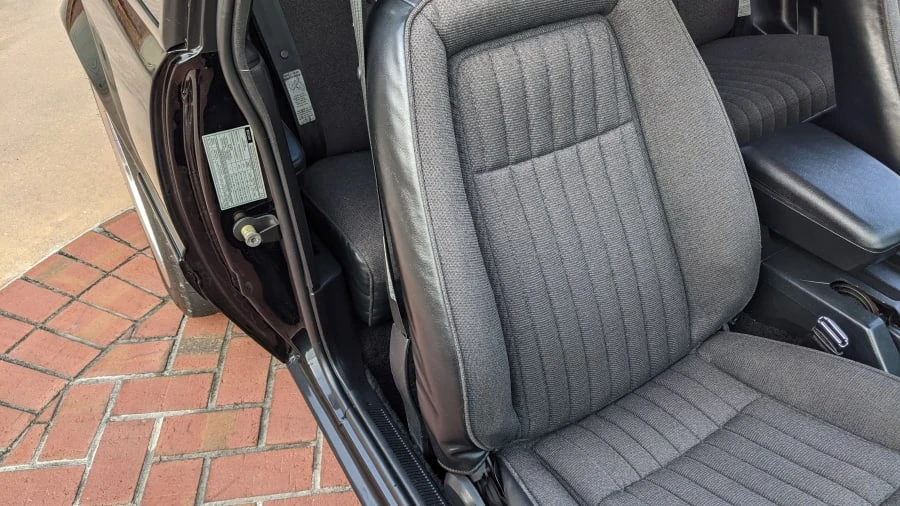 1993 Ford Mustang 3rd Gen - Image 7 of 22