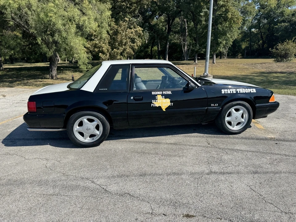 1993 Ford Mustang 3rd Gen - Image 6 of 21