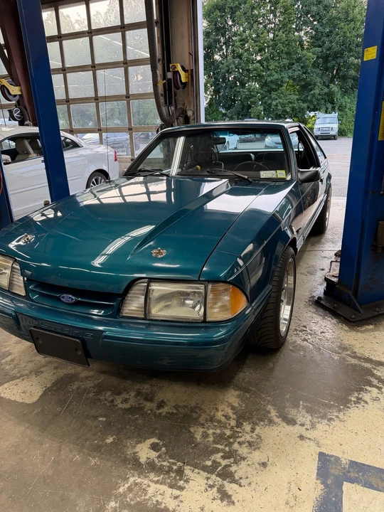 1993 Ford Mustang 3rd Gen - Image 11 of 31