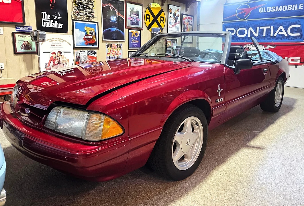 1993 Ford Mustang 3rd Gen - Image 20 of 31