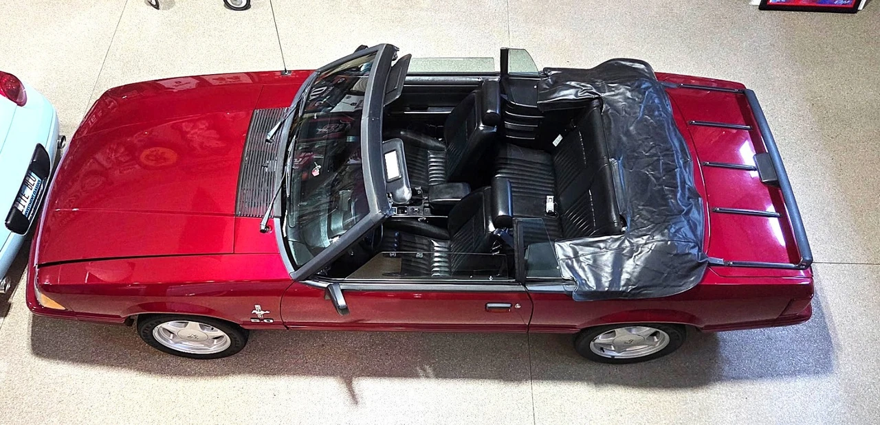 1993 Ford Mustang 3rd Gen - Image 2 of 31