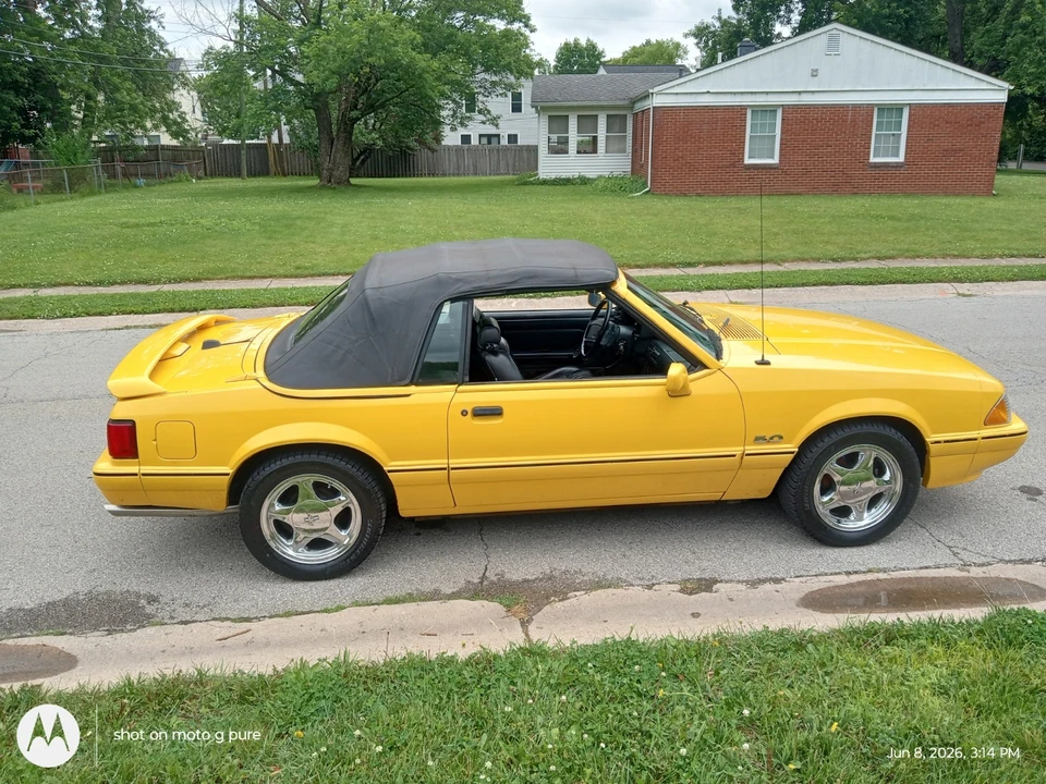 1993 Ford Mustang 3rd Gen - Image 5 of 10