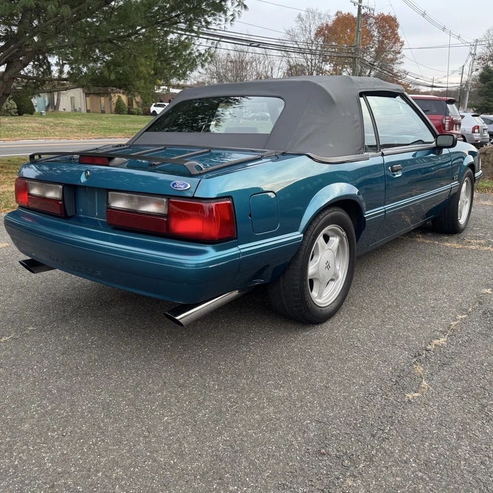 1993 Ford Mustang 3rd Gen - Image 6 of 15