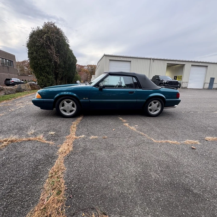 1993 Ford Mustang 3rd Gen - Image 3 of 15