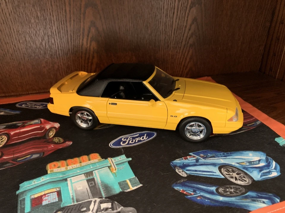 1993 Ford Mustang 3rd Gen - Image 2 of 21