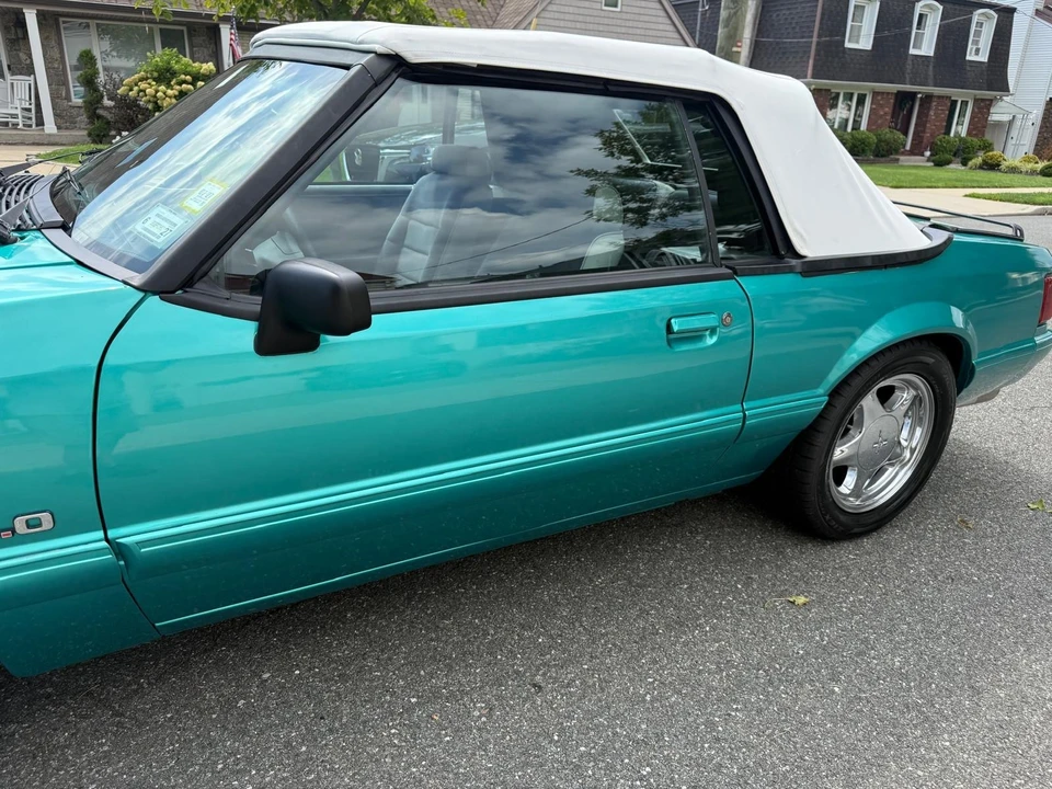 1993 Ford Mustang 3rd Gen - Image 7 of 22