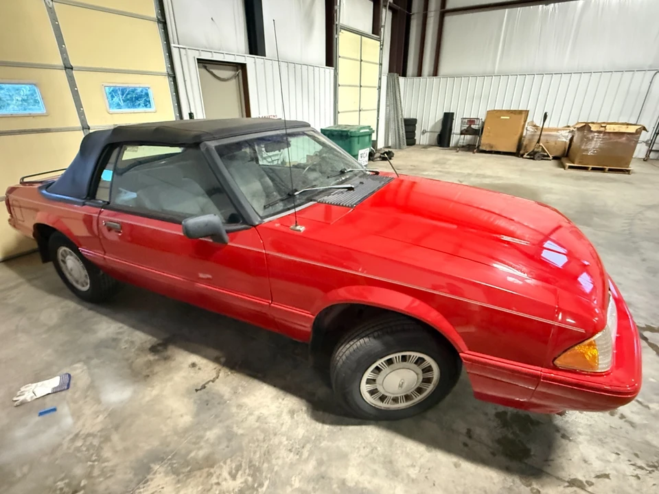 1993 Ford Mustang 3rd Gen - Image 8 of 31