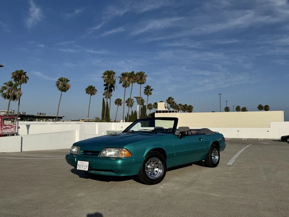 1993 Ford Mustang 3rd Gen - Image 8 of 31