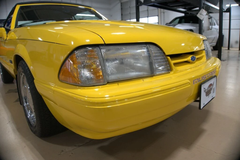 1993 Ford Mustang 3rd Gen - Image 10 of 12