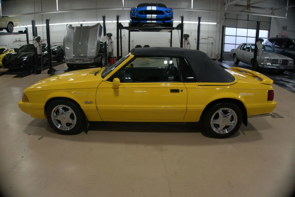1993 Ford Mustang 3rd Gen - Image 3 of 12