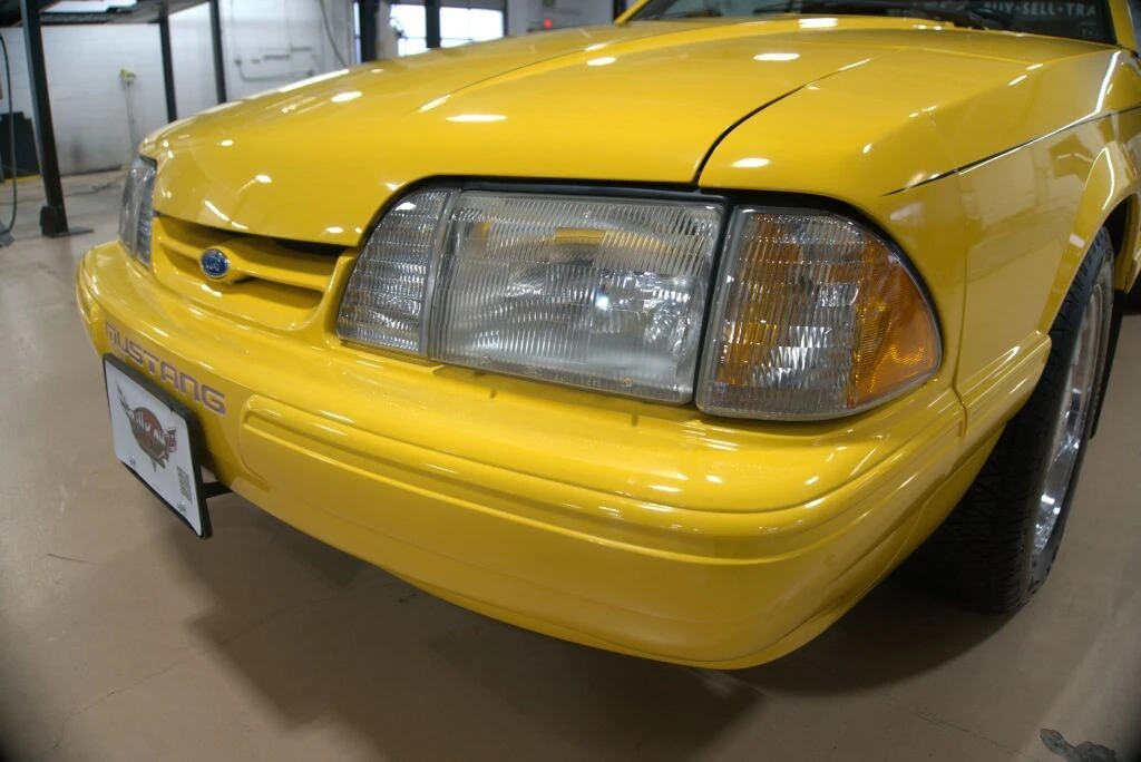 1993 Ford Mustang 3rd Gen - Image 11 of 12