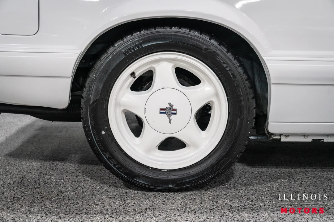 1993 Ford Mustang 3rd Gen - Image 11 of 31