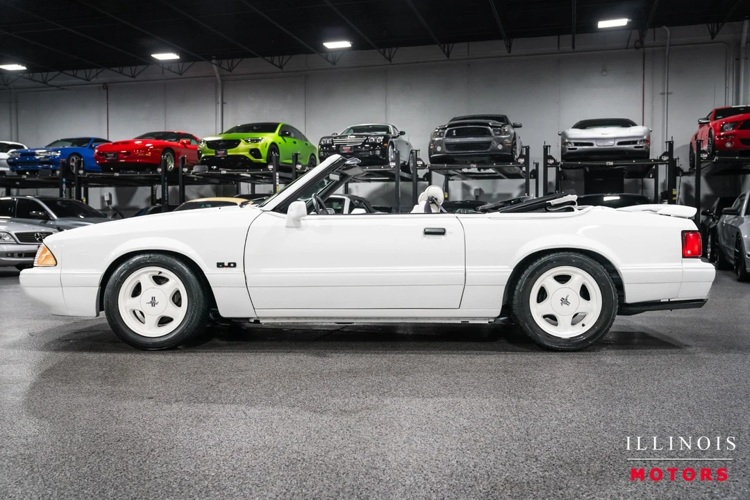 1993 Ford Mustang 3rd Gen - Image 2 of 31