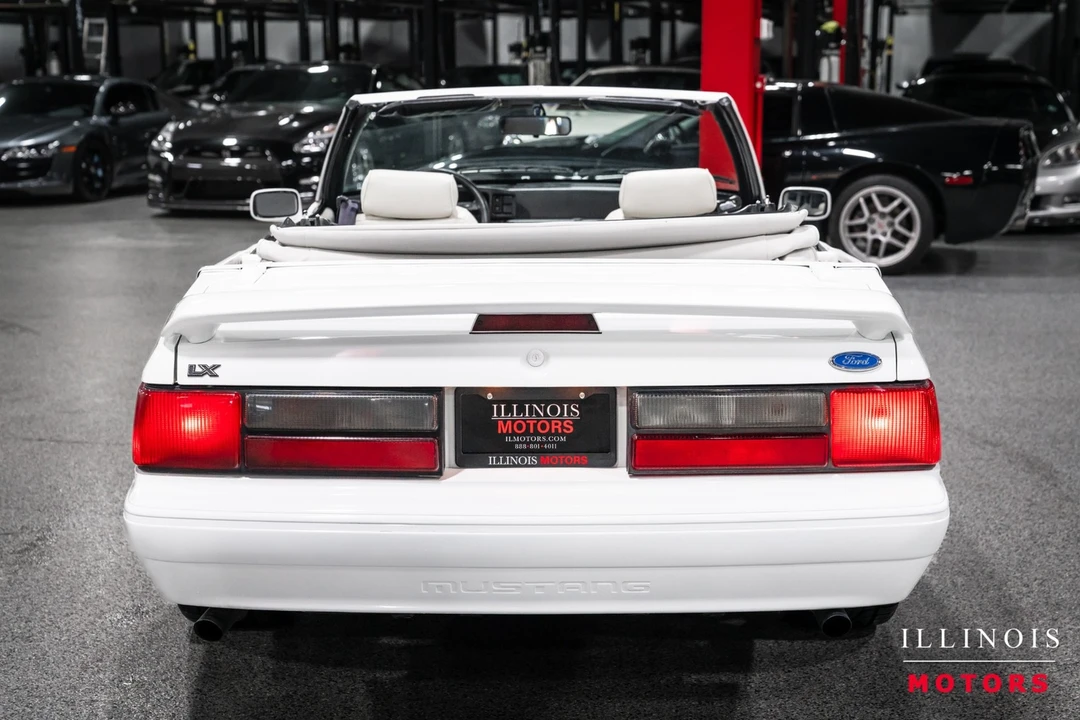 1993 Ford Mustang 3rd Gen - Image 4 of 31