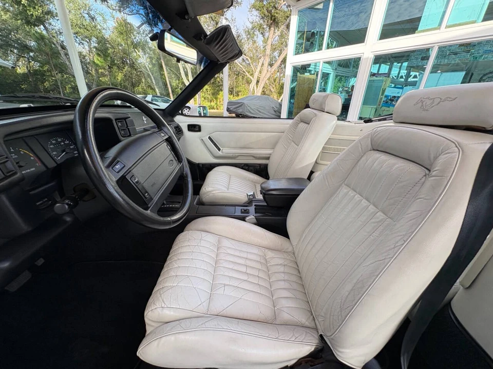 1993 Ford Mustang 3rd Gen - Image 29 of 31