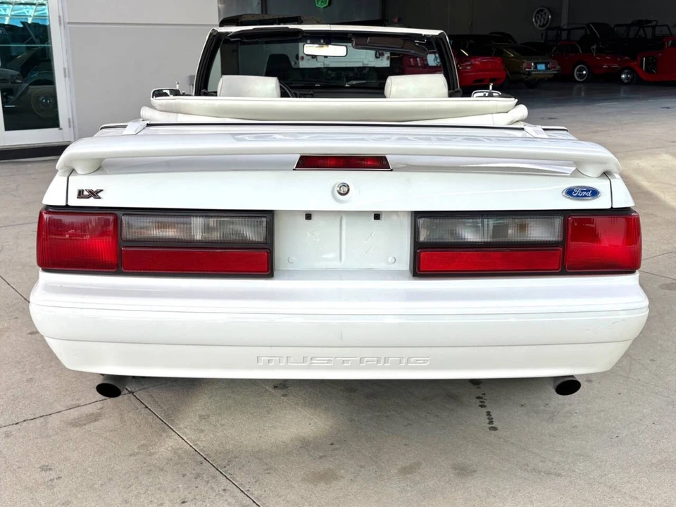 1993 Ford Mustang 3rd Gen - Image 7 of 12