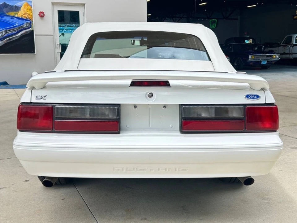 1993 Ford Mustang 3rd Gen - Image 23 of 31
