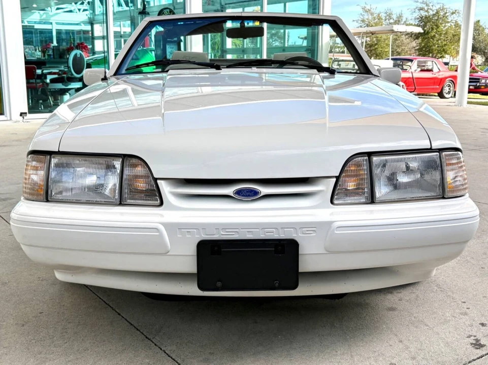 1993 Ford Mustang 3rd Gen - Image 2 of 31