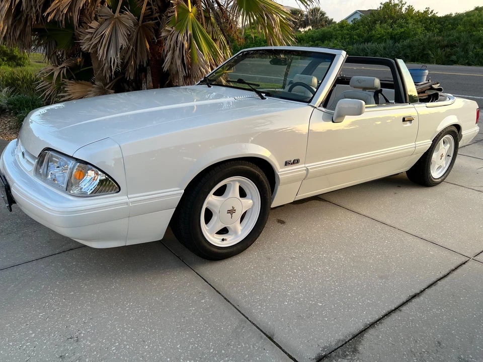 1993 Ford Mustang 3rd Gen - Image 9 of 31