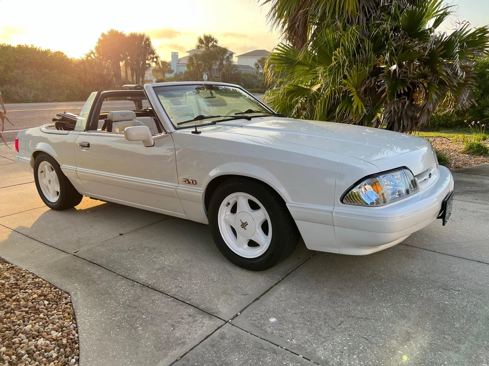 1993 Ford Mustang 3rd Gen - Image 28 of 31