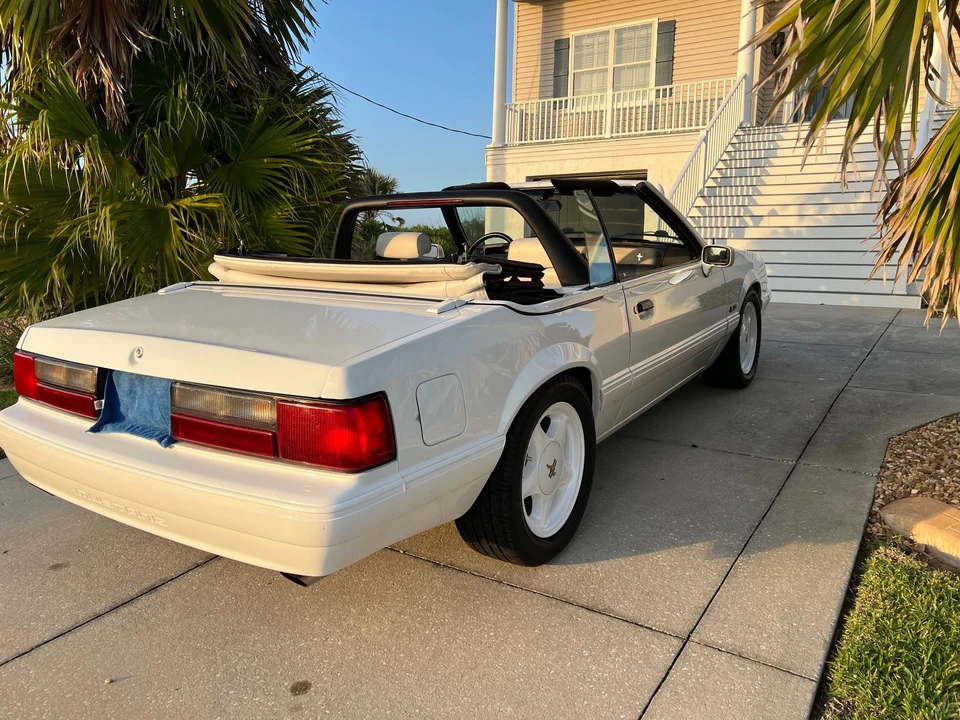 1993 Ford Mustang 3rd Gen - Image 22 of 31