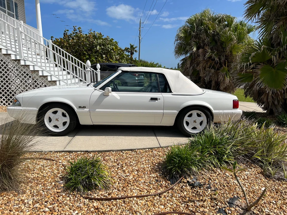 1993 Ford Mustang 3rd Gen - Image 11 of 31