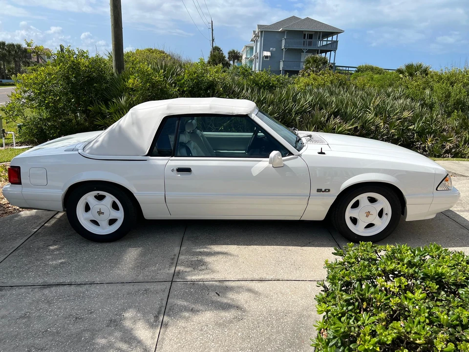 1993 Ford Mustang 3rd Gen - Image 25 of 31
