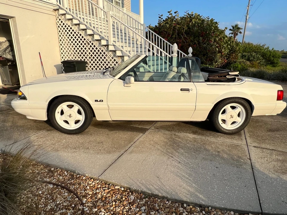 1993 Ford Mustang 3rd Gen - Image 14 of 31