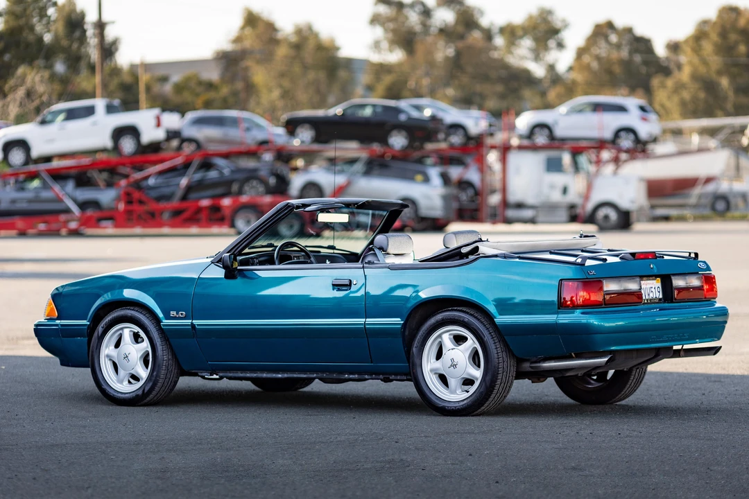 1993 Ford Mustang 3rd Gen - Image 11 of 31