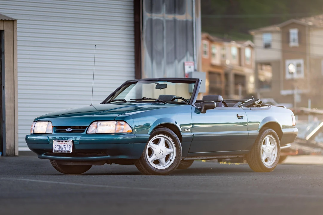 1993 Ford Mustang 3rd Gen - Image 9 of 31
