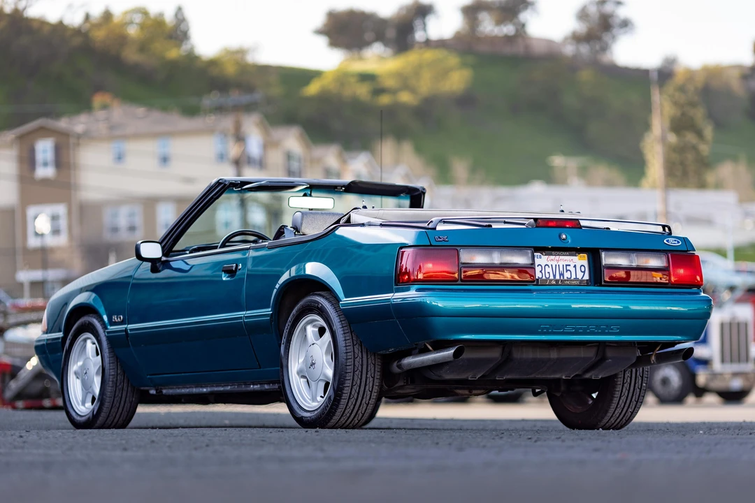 1993 Ford Mustang 3rd Gen - Image 13 of 31