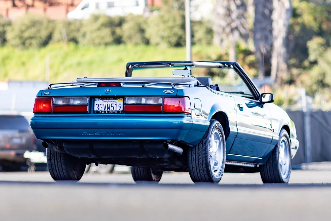 1993 Ford Mustang 3rd Gen - Image 19 of 31